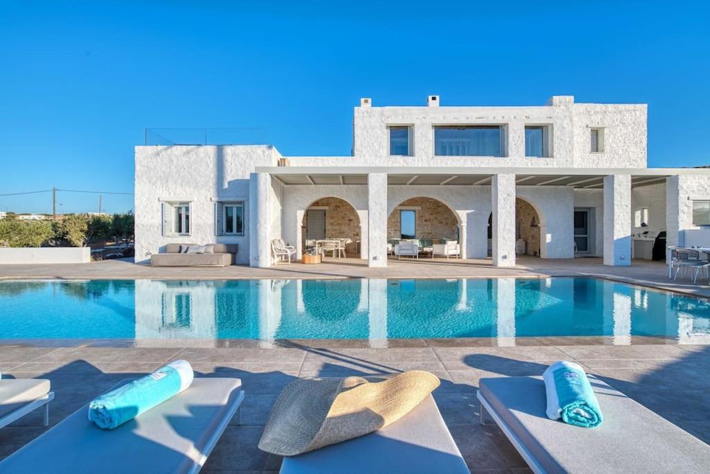 Grand Villa Reve Naoussa Exterior foto
