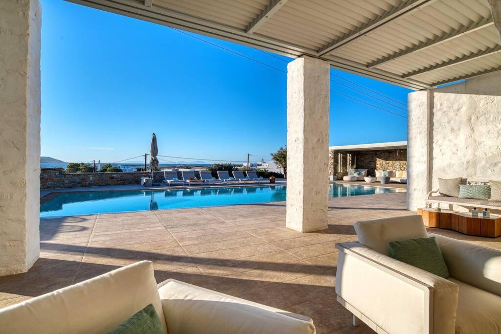 Grand Villa Reve Naoussa Exterior foto